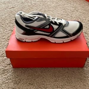 Nike Air Retaliate Brand New!  Size 11